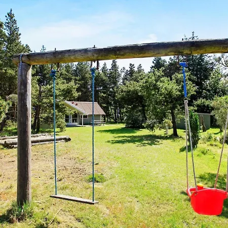 Three-bedroom Holiday In Blavand 17 * Ho