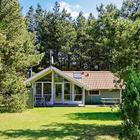 Three-bedroom Holiday In Blavand 17 Ho